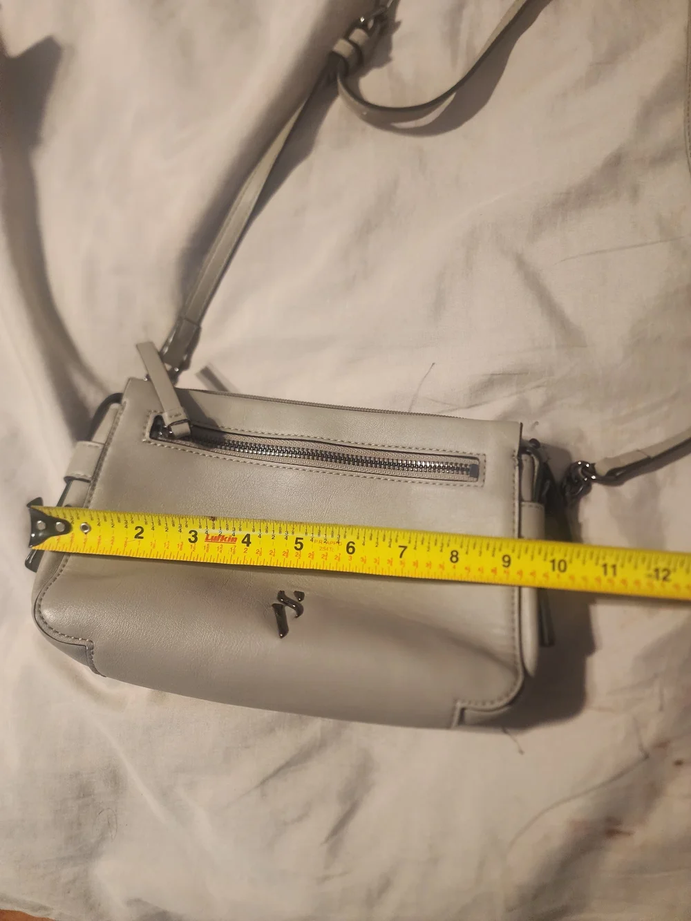 Simply Vera Vera Wang Light Beige Crossbody Bag